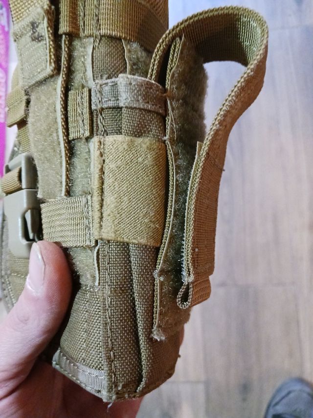 Pistolera Flyye sistema molle