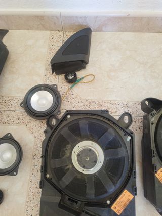 BMW e81 kit altavoces logic7 