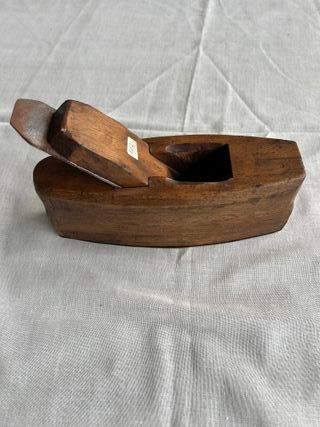 CEPILLO CARPINTERO CON BASE DE BRONCE.