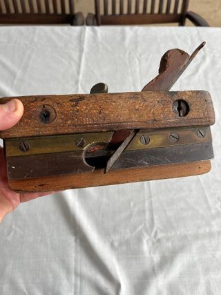 CEPILLO DE MADERA DE CARPINTERO.