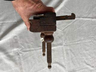 CEPILLO DE MADERA DE CARPINTERO.