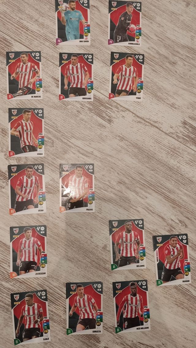 Cromos ADRENALYN XL 24-25