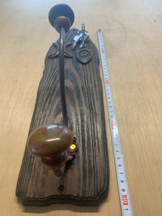 PERCHERO LLAVERO PARED