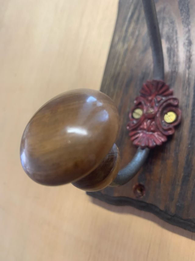 PERCHERO LLAVERO PARED