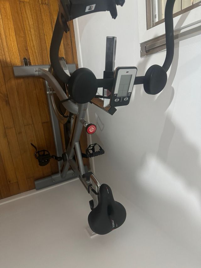 Bicicleta spinning BH nueva 