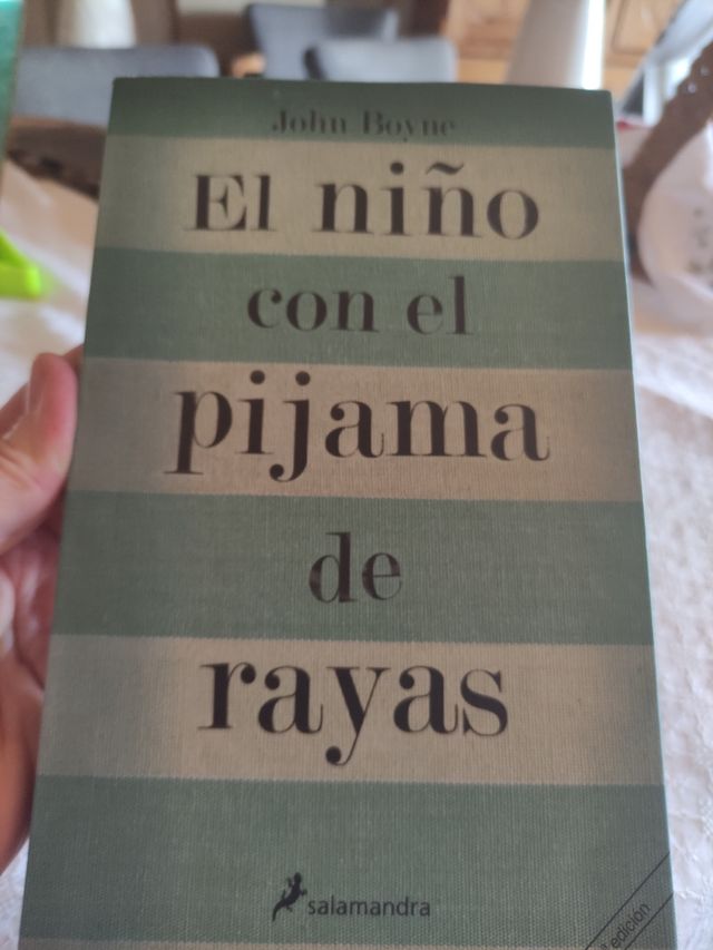 El Nino con el Pijama de Rayas (Spanish Edition)