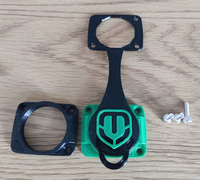 Coperchio della porta di ricarica verde scuro Mondraker