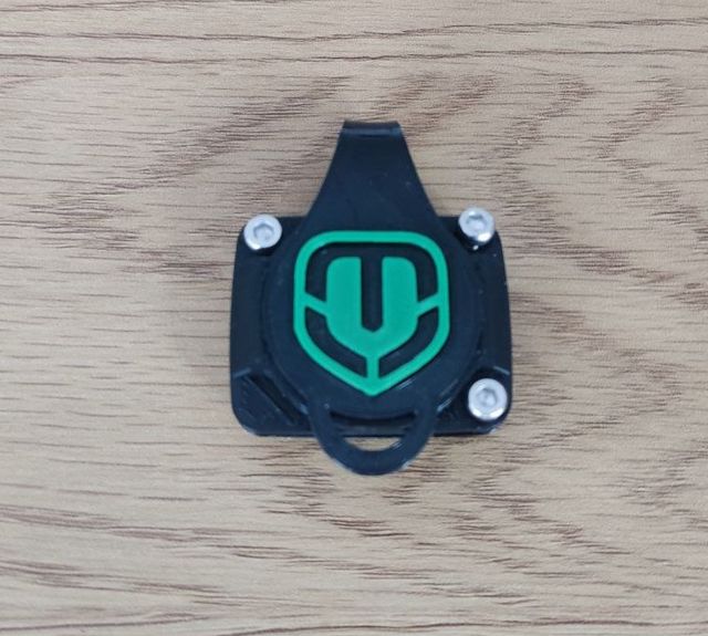 Coperchio della porta di ricarica verde scuro Mondraker