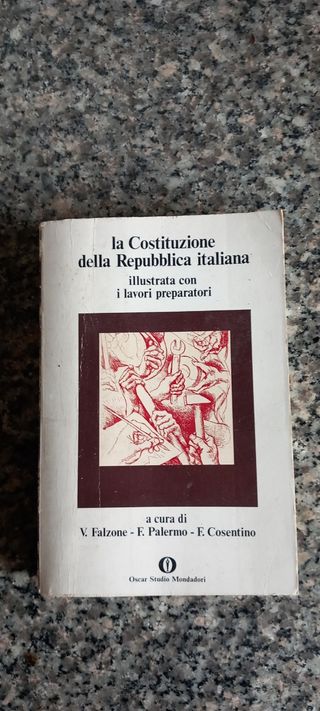 La Costituzione della Repubblica Italian