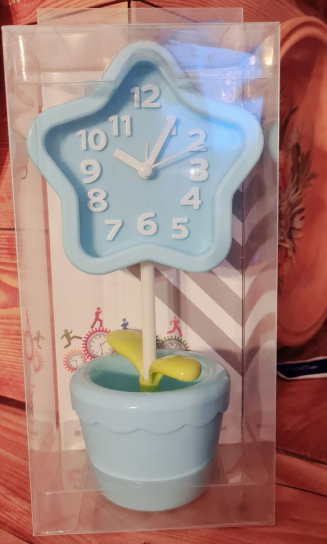 Orologio da tavolo a fiore