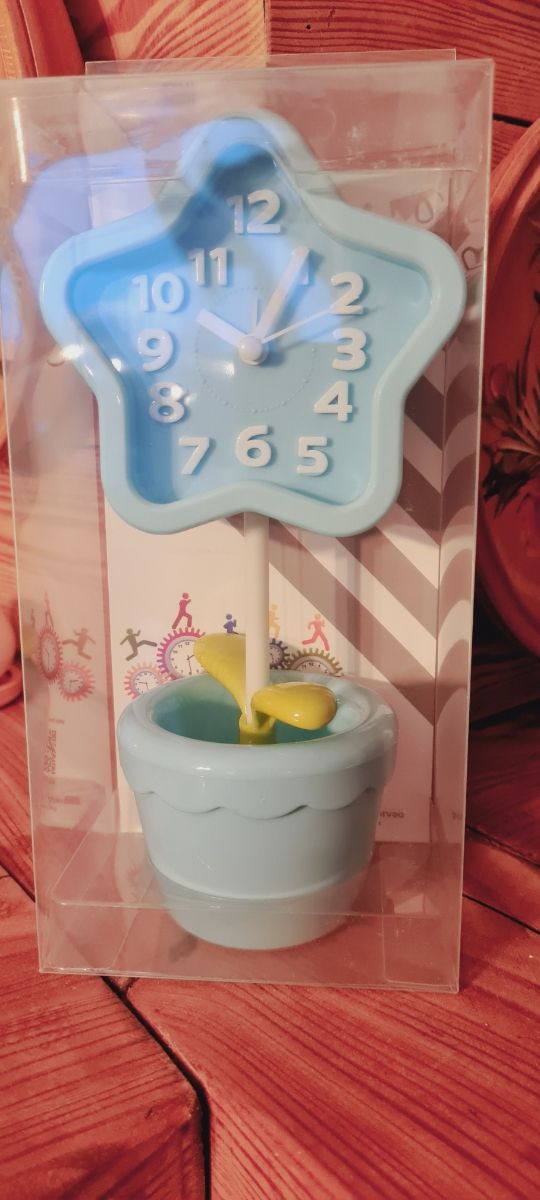 Orologio da tavolo a fiore