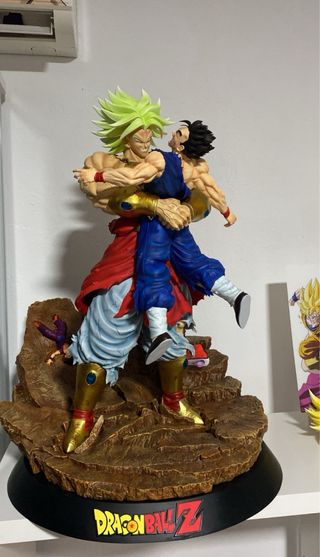Figura Broly vs. Gohan - Dragon Ball Z