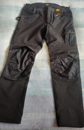 Pantalón de trabajo Diadora talla XXL.