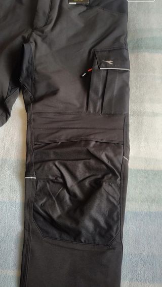 Pantalón de trabajo Diadora talla XXL.