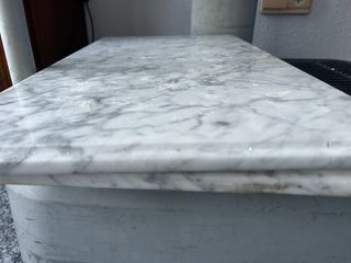 2 lámnas de mármol blanco veteado