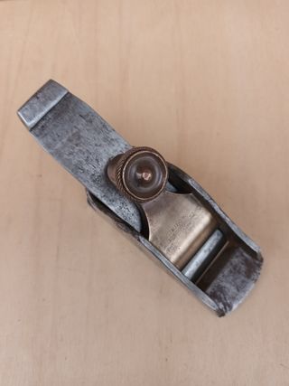 Cepillo de carpintero, luthier Buck, S. XIX.