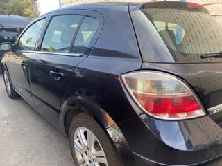 Opel Astra 2010