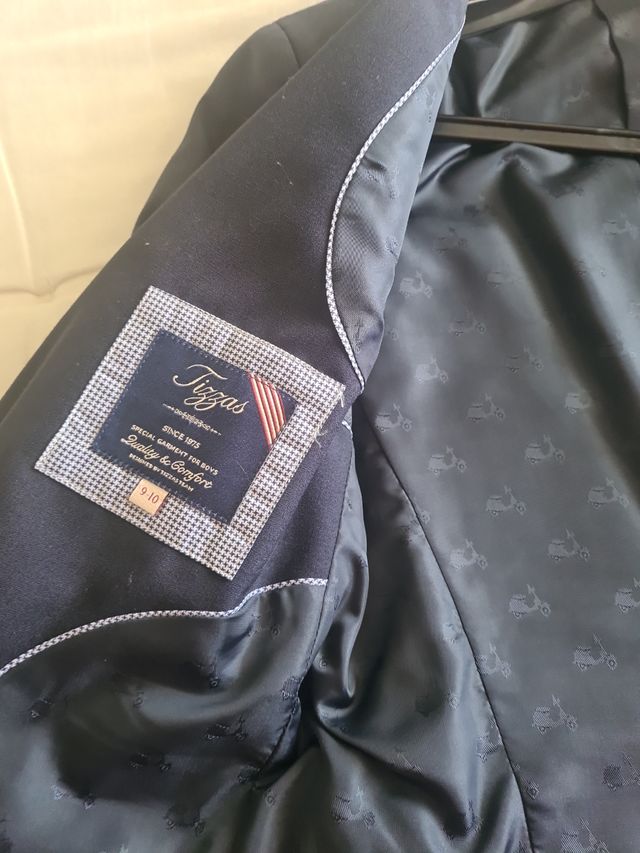 Traje niño 8-10 años celebraciones marca Tizzas