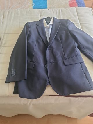 Traje niño 8-10 años celebraciones marca Tizzas