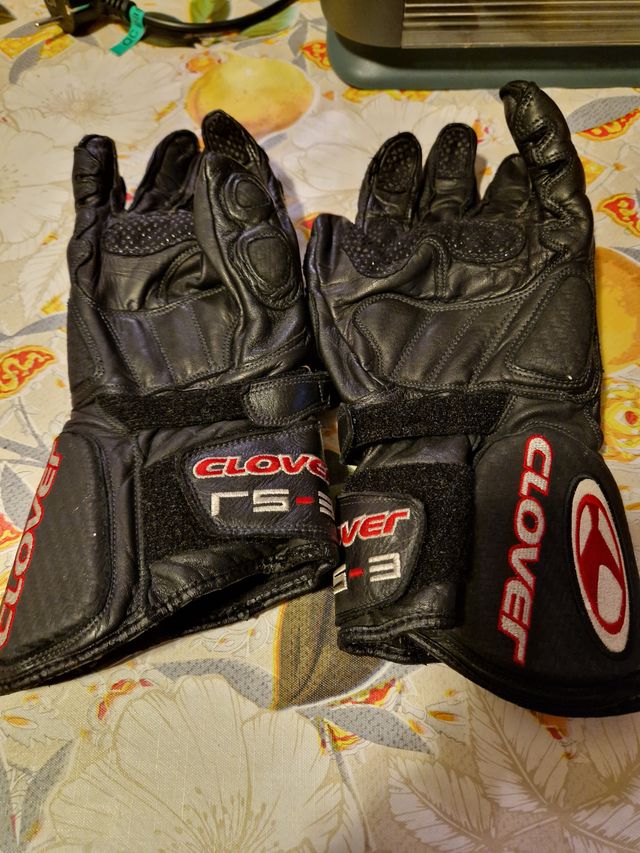 Guanti moto clover