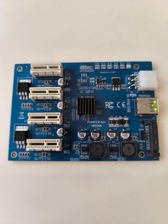 TARJETA DE EXPANSIÓN PCI-E