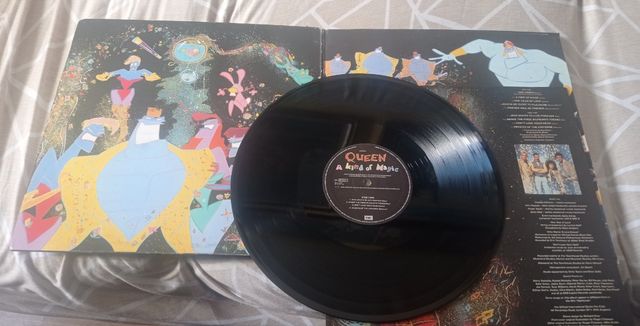 Queen.A kind of Magic