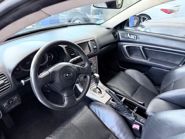 Subaru Legacy Sedan 2.5i 2005, foto 8