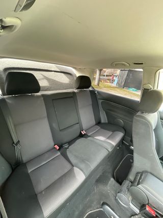 Volkswagen Golf 2003