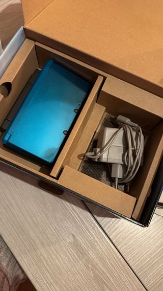 Nintento 3Ds Blue y accesorios