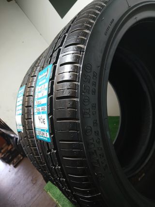 215 45 18 93W PIRELLI PZERO ROSSO