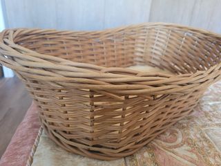 Cesta de mimbre trenzada francesa