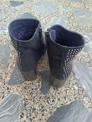 Botines Dorking número 36 negros