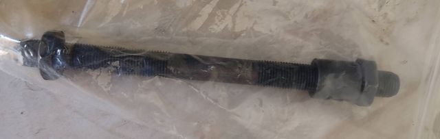 eje trasero hueco 10x136mm