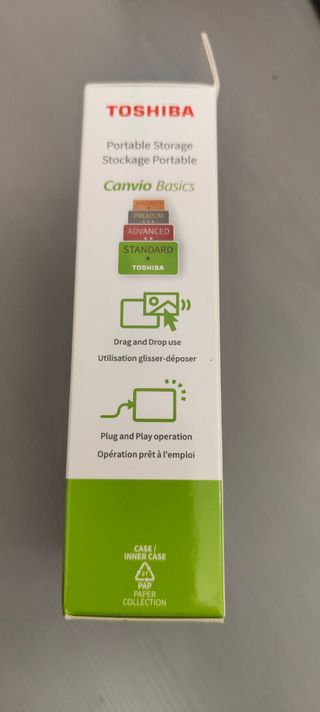 Hard disk TOSHIBA 1 TB ( NON TRATTABILE)