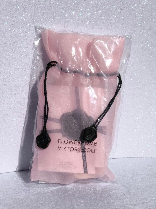 VÍCTOR & ROLF Mujer