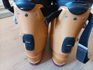 Botas travesía Nórdica TR12 28-28,5