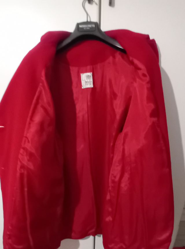 Giacca in pura lana lunghezza tre quarti