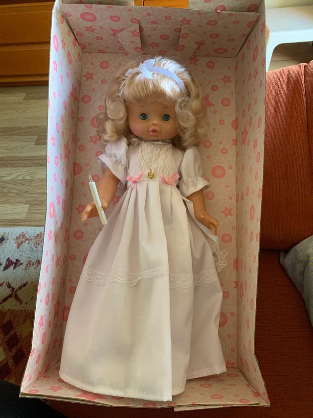 Muñeca comunión Comar