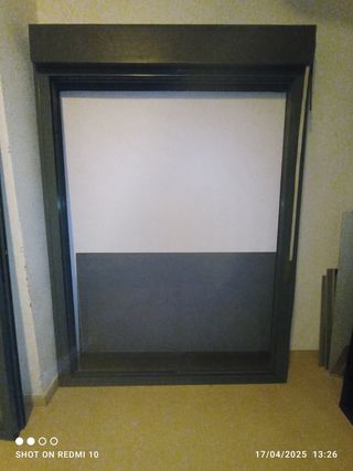 Ventana corredera con persiana aluminio 