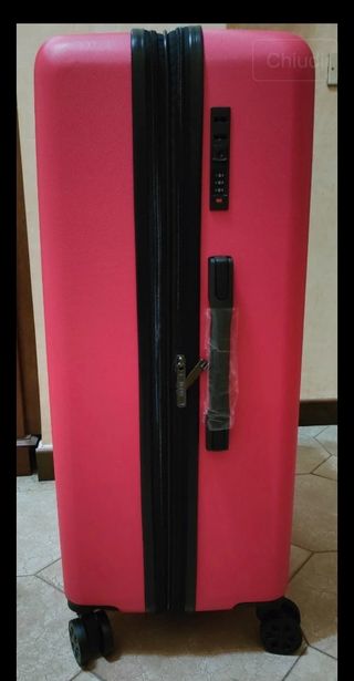 Valigia grande trolley.