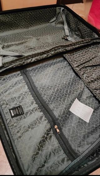 Valigia grande trolley.