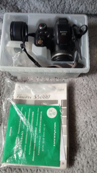 Macchina fotografica Fujifilm S5000