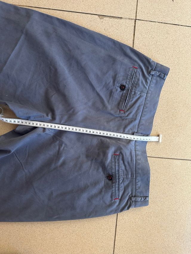 Pantalon hombre poco uso Carolina Herrera