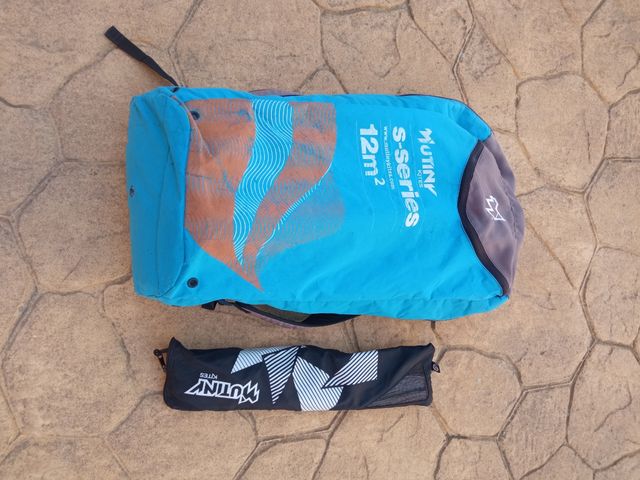 Cometa de Kitesurf Mutiny 12 metros.