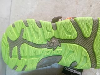Sandalias de niño 