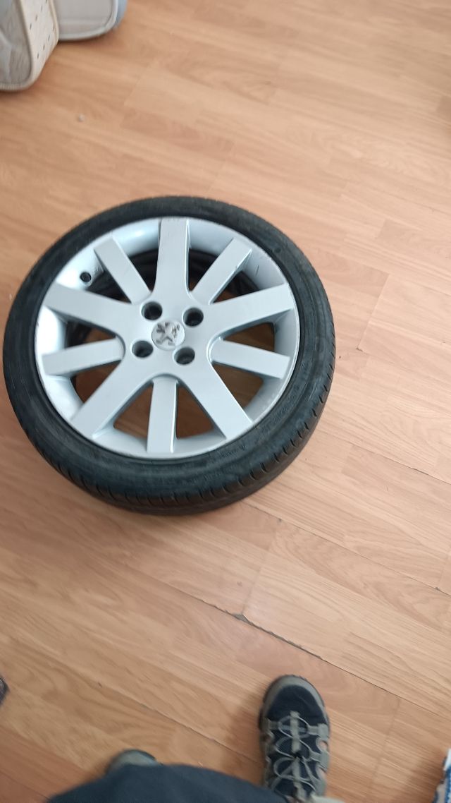 Llantas peugeot