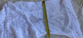 kimono/caftan de tul y bordados blanco