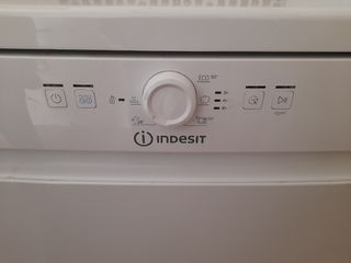 Lavavajillas Indesit