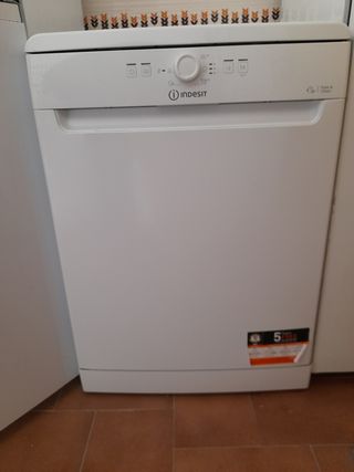 Lavavajillas Indesit