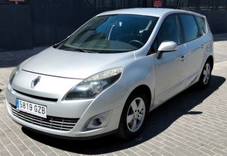 Renault Grand Scenic 2010